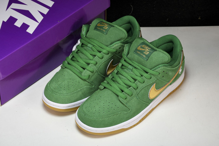 nike sb dunk low pro st. patrick
