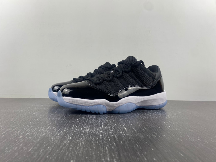 jordan 11 retro low space jam fv5104-004