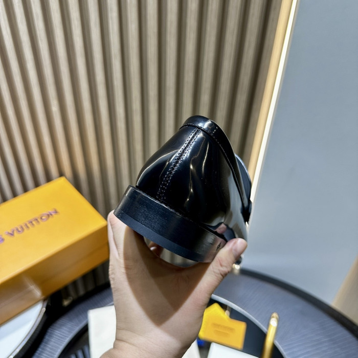 LV Loafer