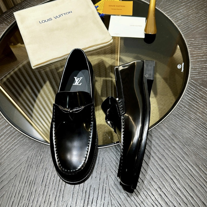 LV Loafer