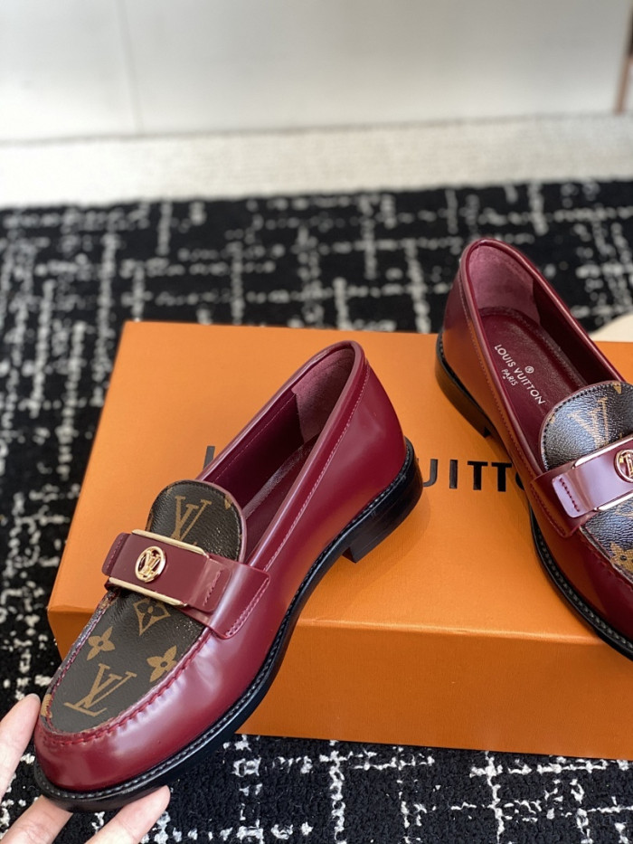 LV Loafer