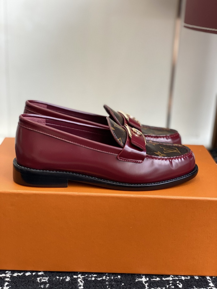 LV Loafer