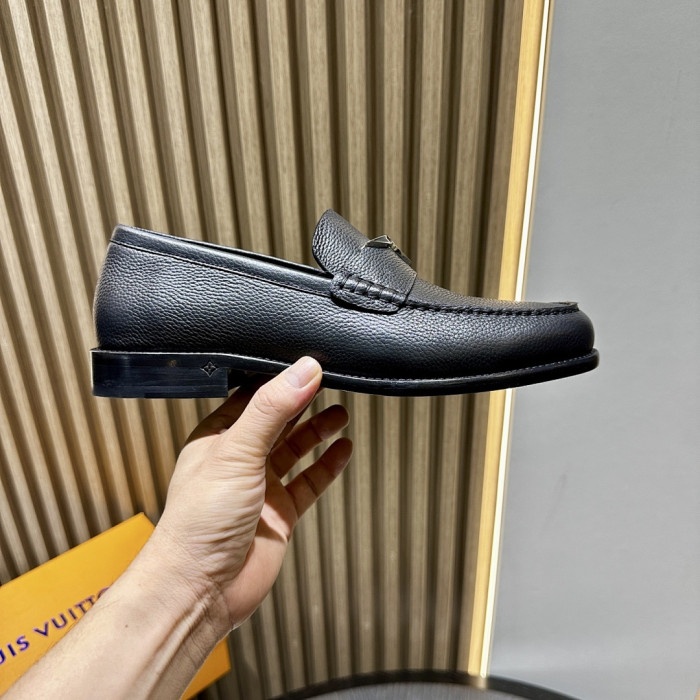 LV Loafer