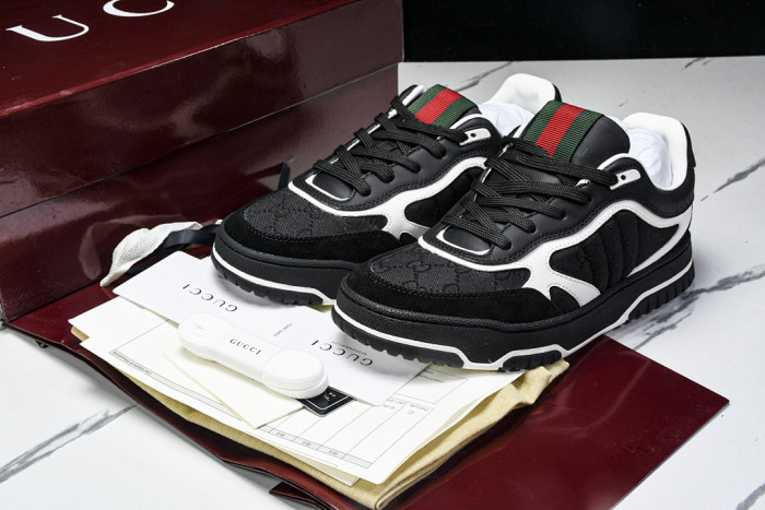 Gv*c Re-web Sneaker