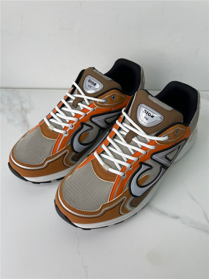 D*or b30 sneaker