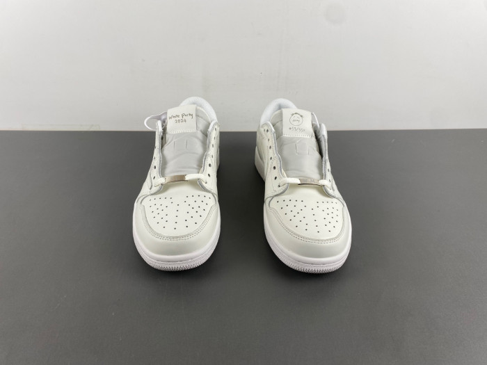 JORDAN 1 RETRO LOW OG SP TRAVIS SCOTT OG1228-111