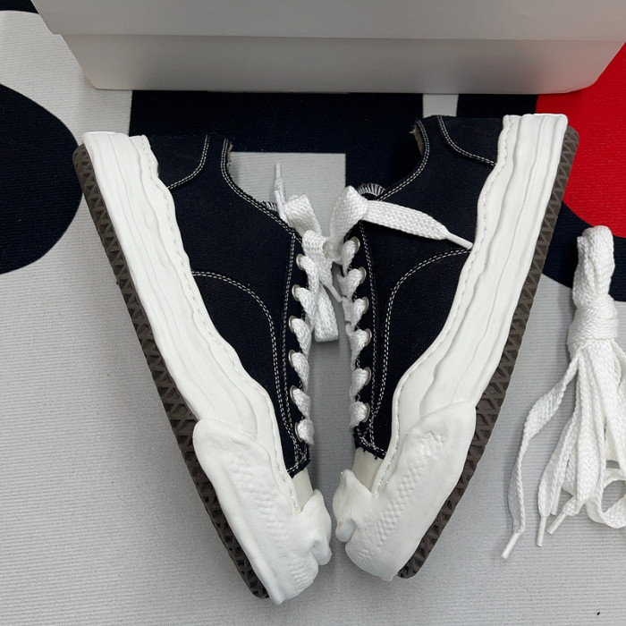 maison mihara yasuhiro shoes