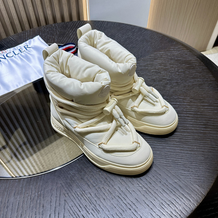 M0nc1er altive mid boots