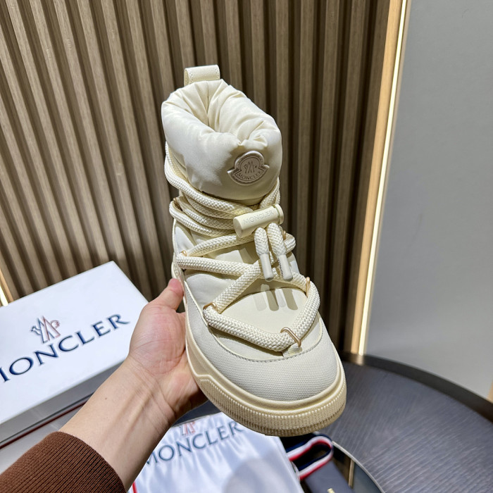 M0nc1er altive mid boots
