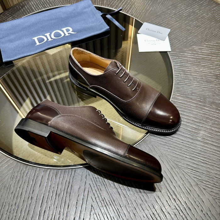 D10r Leather Sneaker