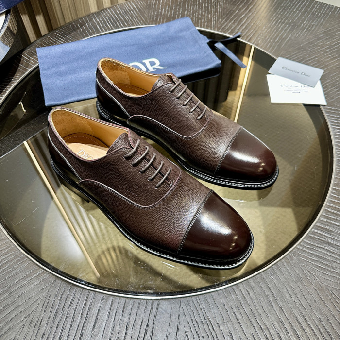 D10r Leather Sneaker