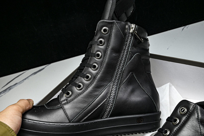 r1ck 0wens x chrom*hearts sneaker