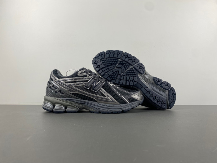 New Balance 1906R Phantom Dark Grey Metallic Silver