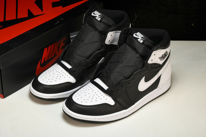 jordan 1 retro high og black white dz5485-010