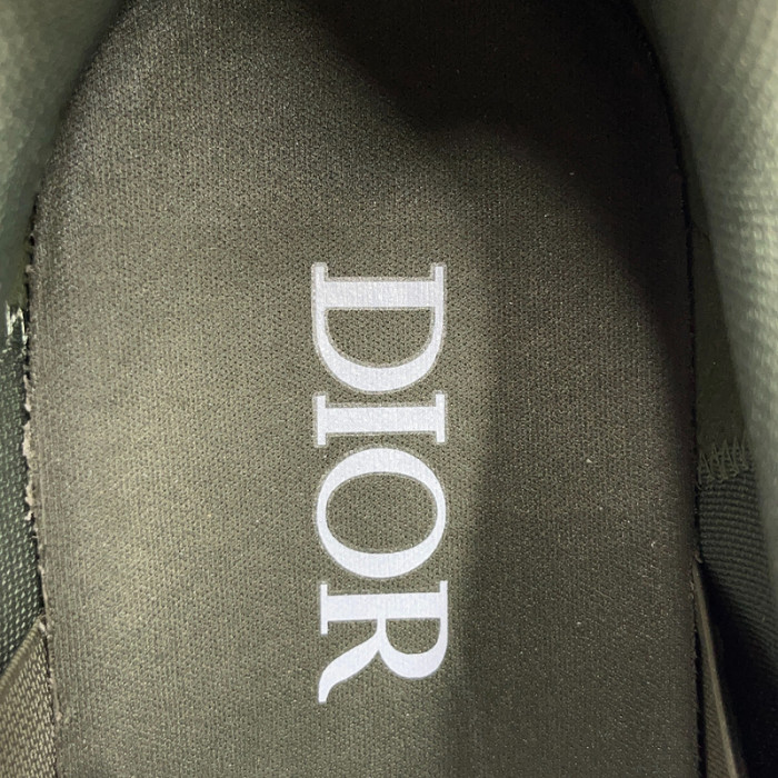 D*or b30 sneaker