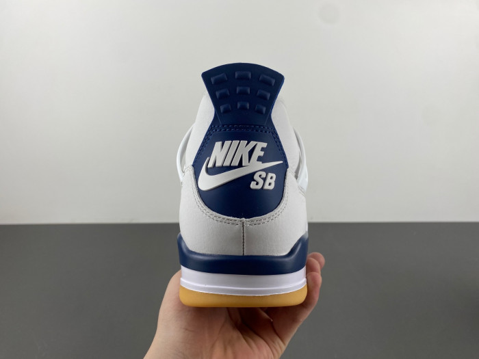 Jordan 4 Retro SB Navy DR5415-100