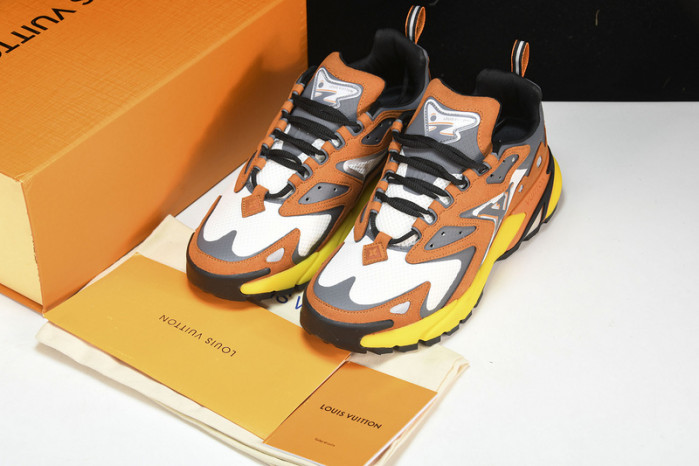 lv runner tatic sneaker