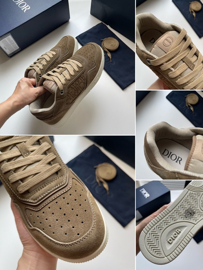 D10r B27 Low Top Sneaker