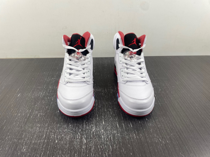 air jordan 5 retro fire red (2024) 136027-120