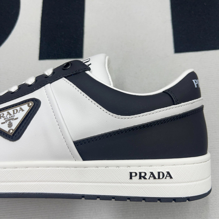 pra*a downtown low top sneakers