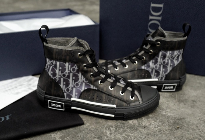 D*or b23 oblique high top sneaker