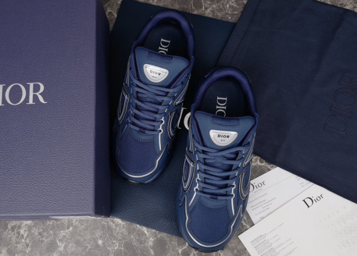 D*or b30 sneaker