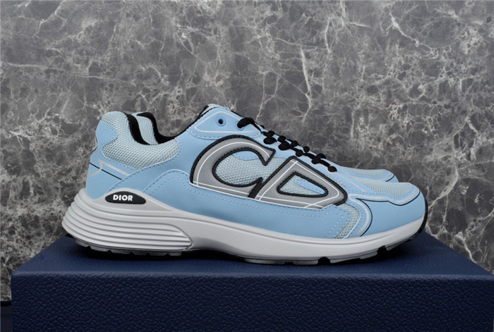 D*or b30 sneaker