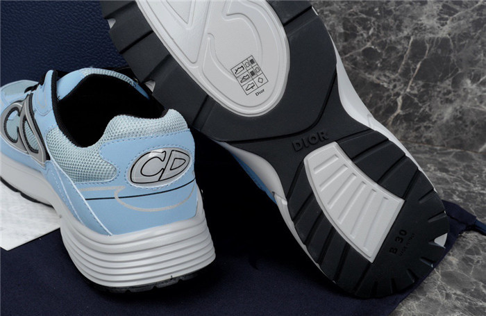 D*or b30 sneaker