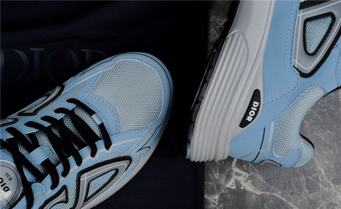 D*or b30 sneaker