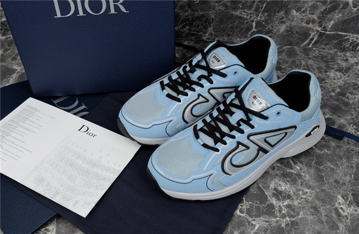 D*or b30 sneaker