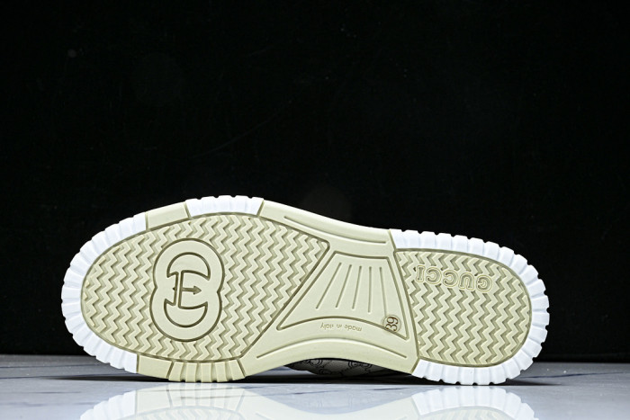Gv*c Re-web Sneaker
