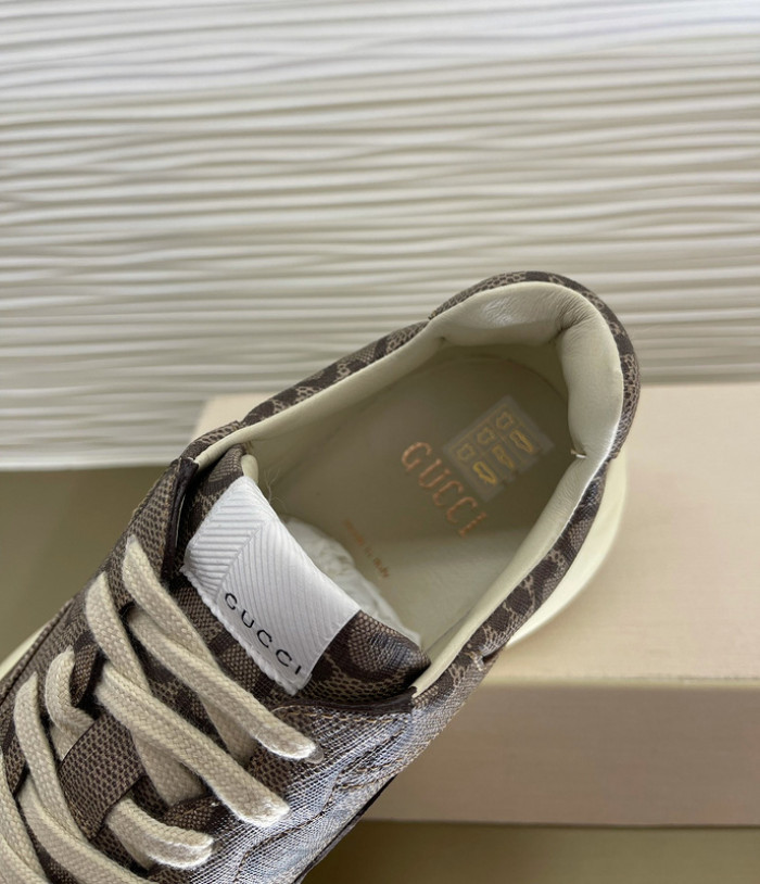 g*u*i rhyton vintage trainer sneaker