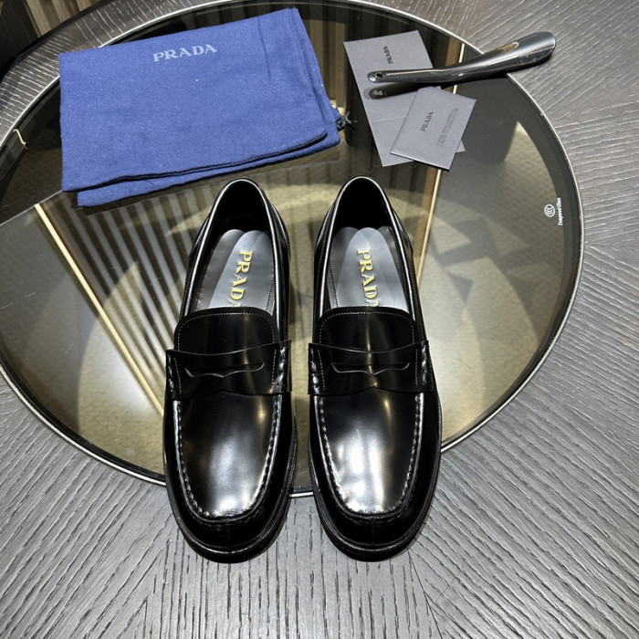 PR0DA LOAFERS