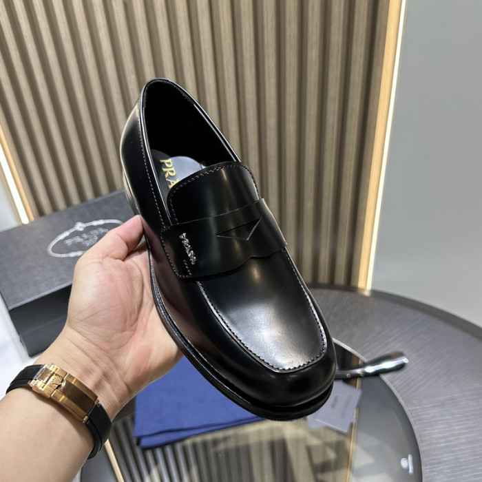 PR0DA LOAFERS