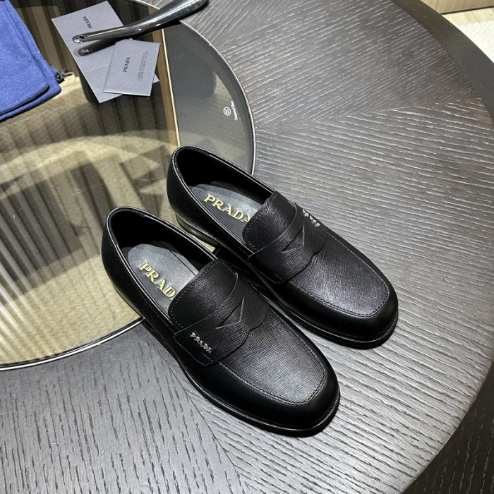 PR0DA LOAFERS