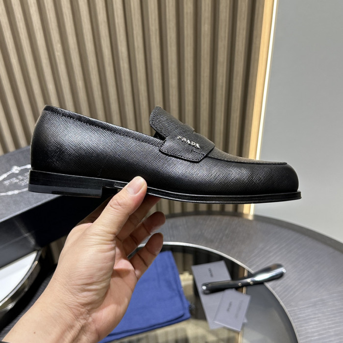 PR0DA LOAFERS