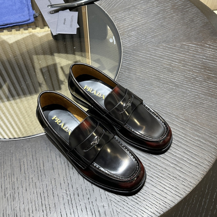 PR0DA LOAFERS