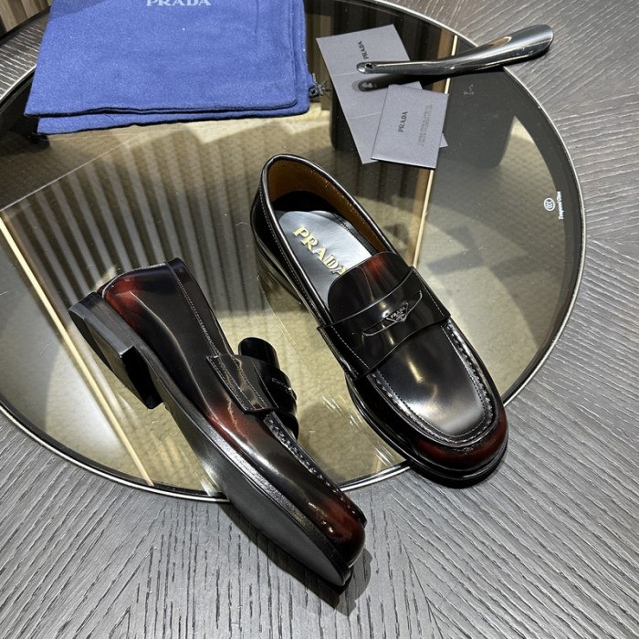 PR0DA LOAFERS