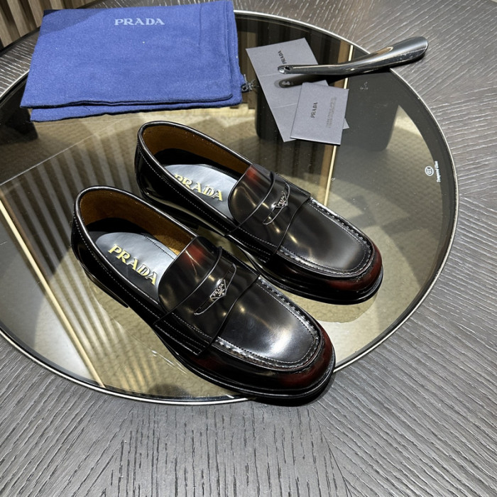 PR0DA LOAFERS