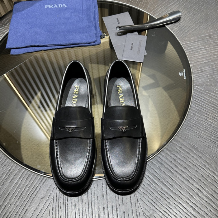 PR0DA LOAFERS