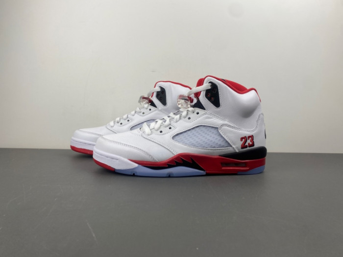 Jordan 5 Retro Fire Red Black Tongue (2025)