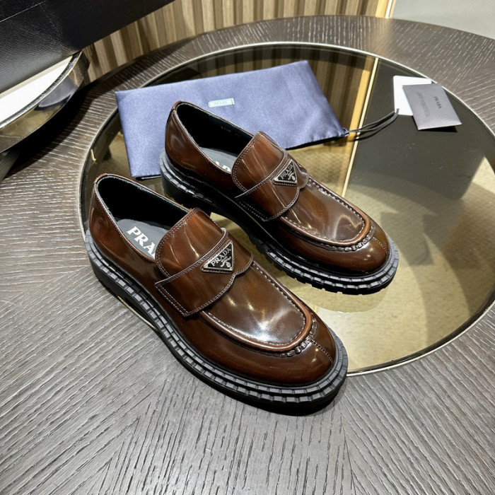 PR0DA LOAFERS