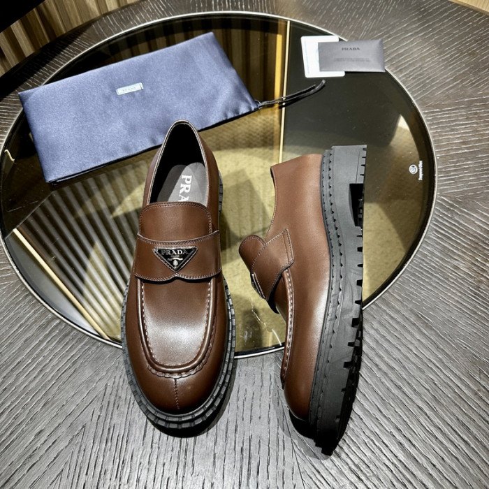 PR0DA LOAFERS