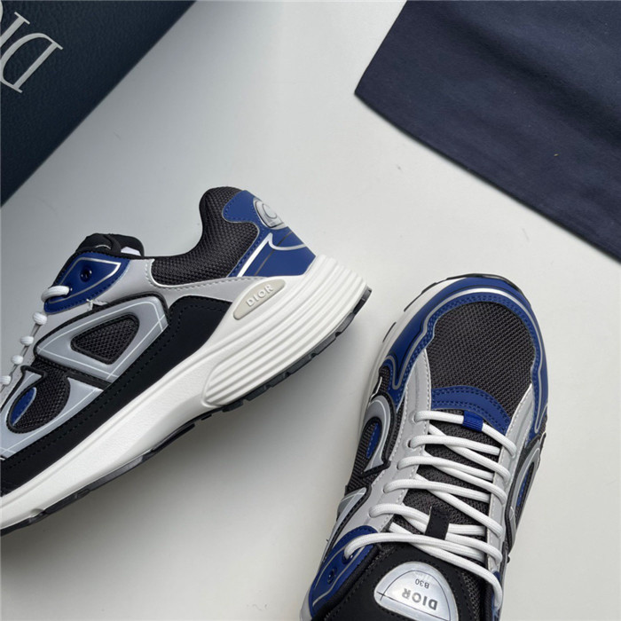 D*or b30 sneaker