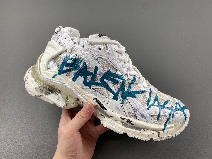 Ba*len*cia*ga runner