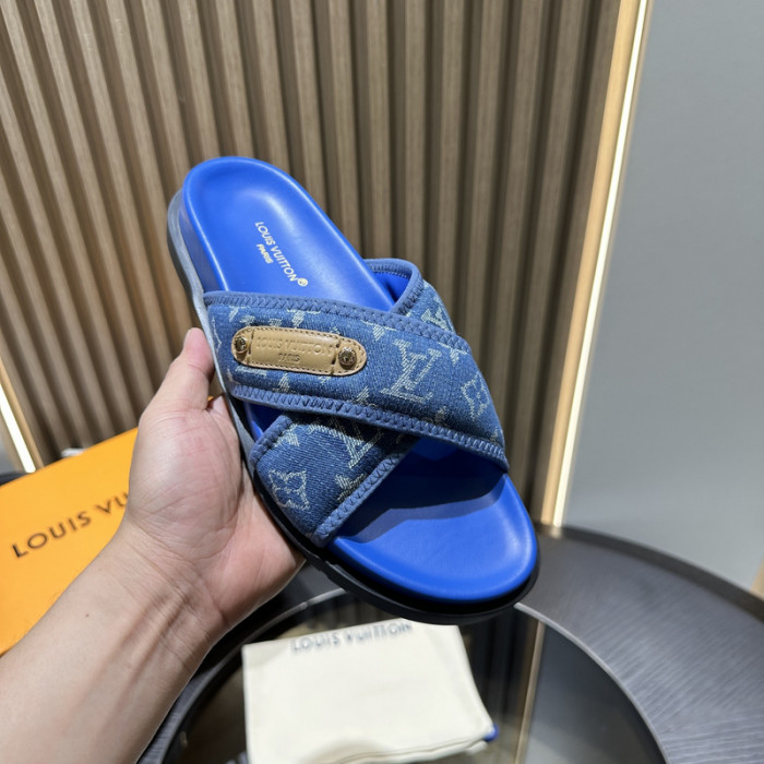 LV SANDALS