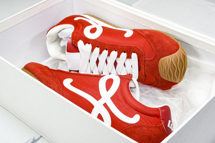 Loe*we Ballet Runner