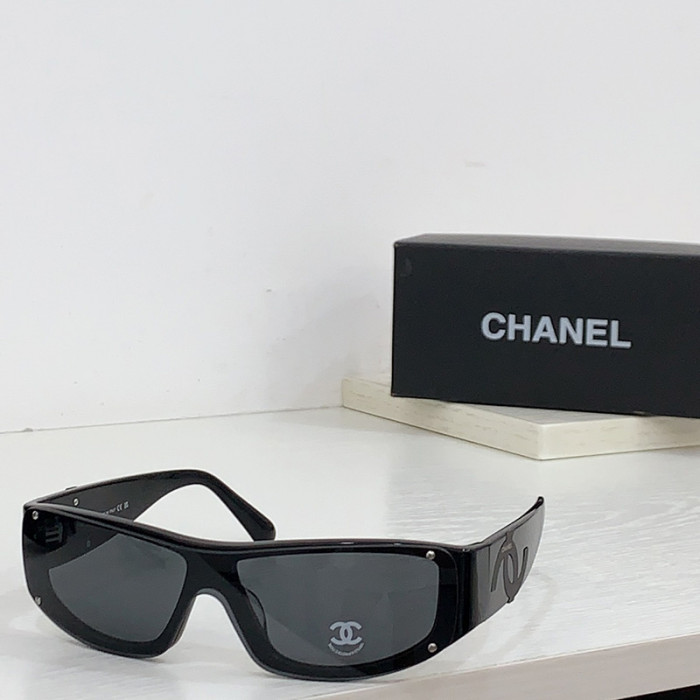Ch*el sunglasses upshoe
