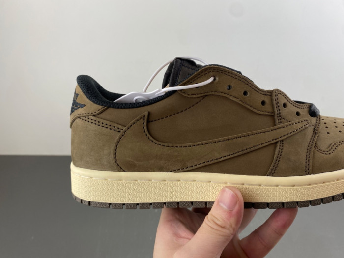 JORDAN 1 RETRO LOW OG SP TRAVIS SCOTT DM7866-203