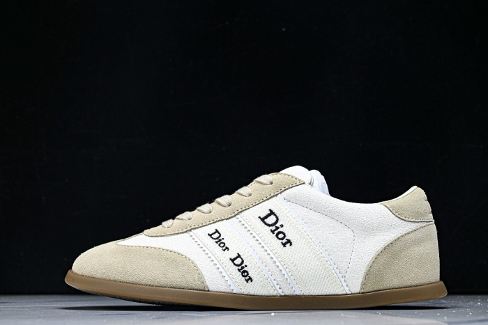 D10r Ribbon Sneaker